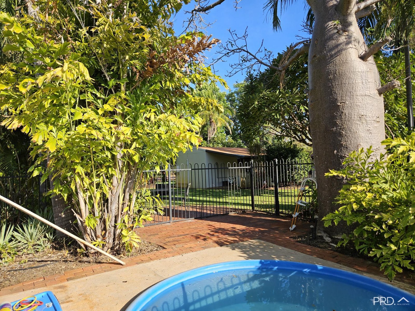 11 Lennard Road DERBY 2