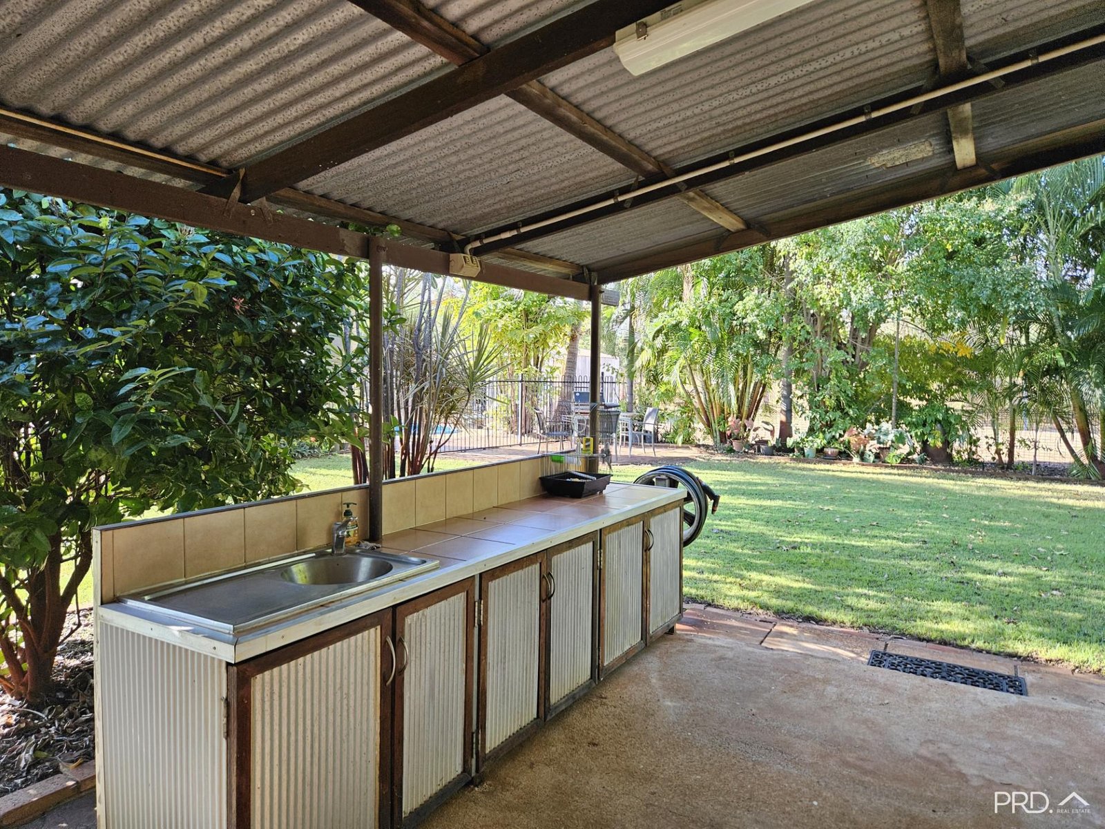 11 Lennard Road DERBY 3