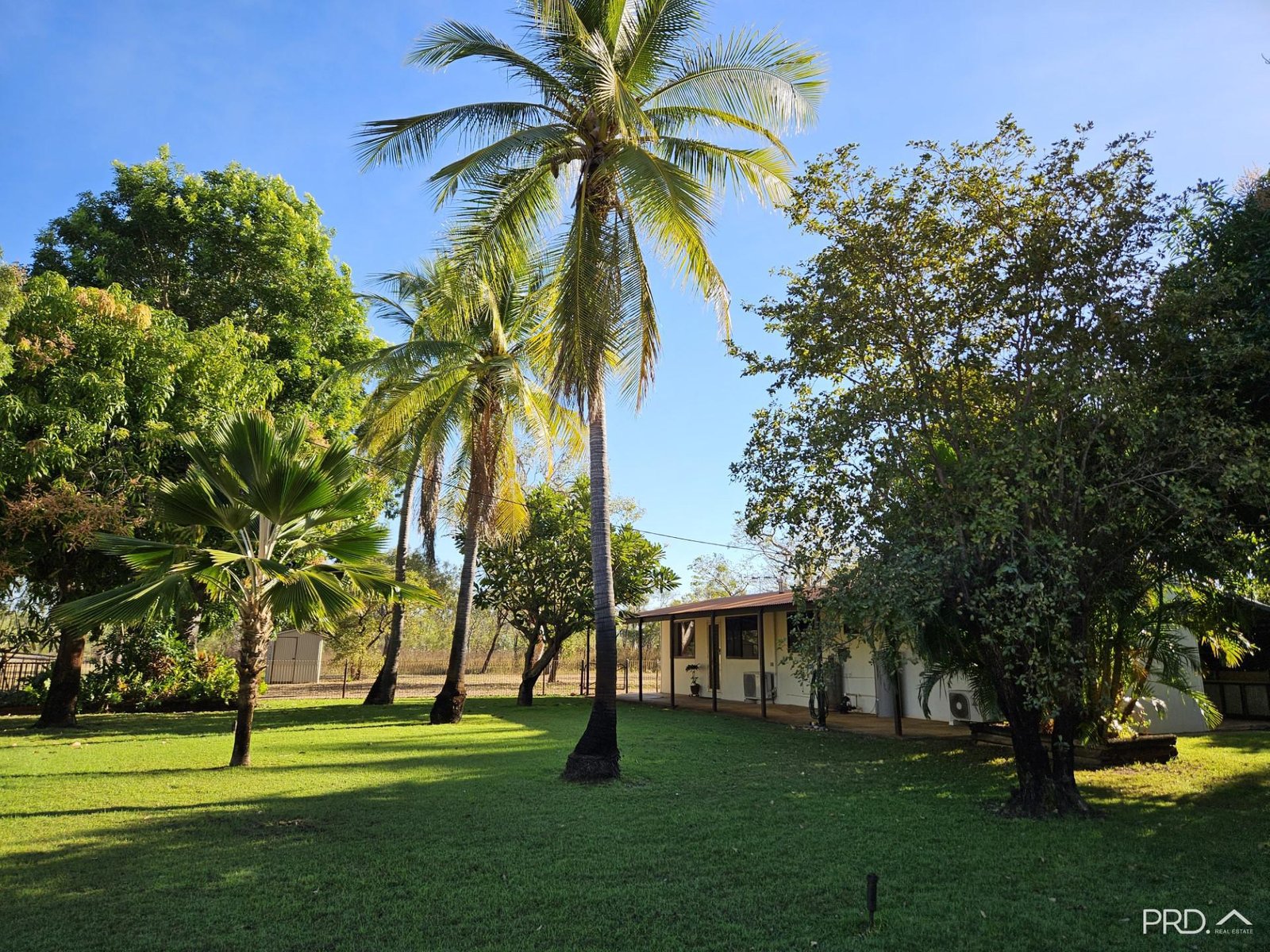 11 Lennard Road DERBY 12