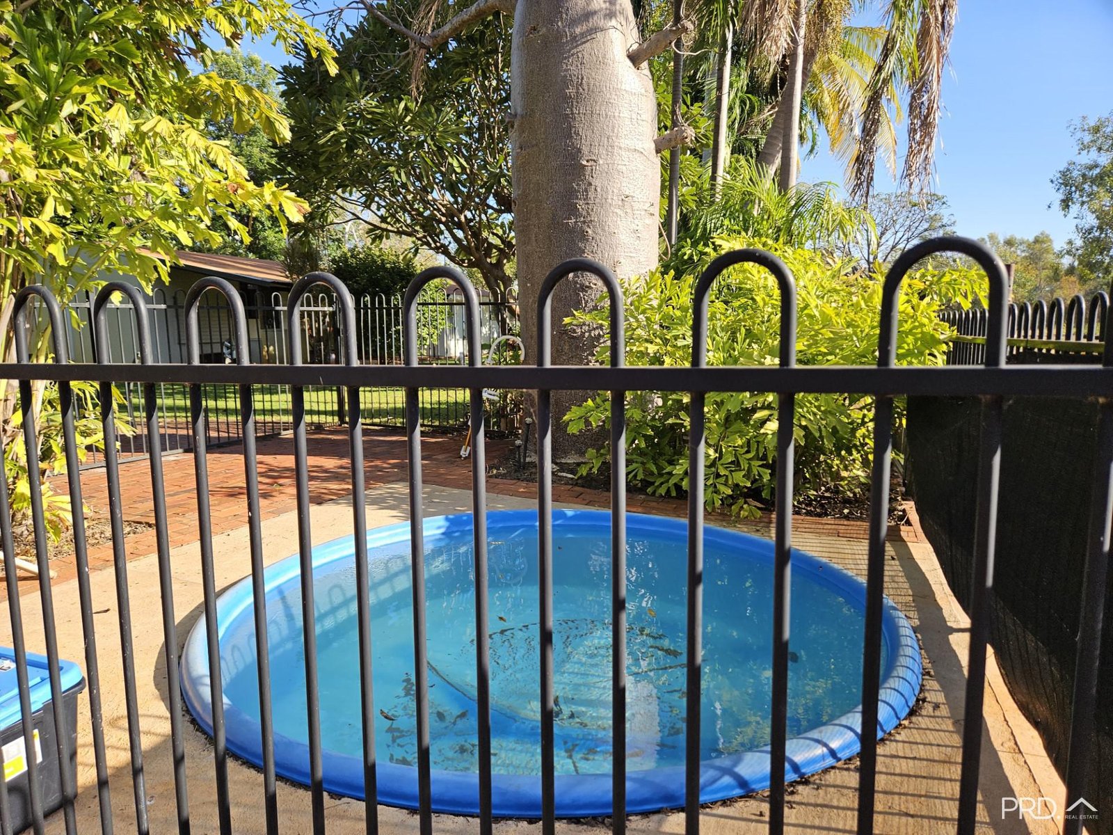 11 Lennard Road DERBY 13