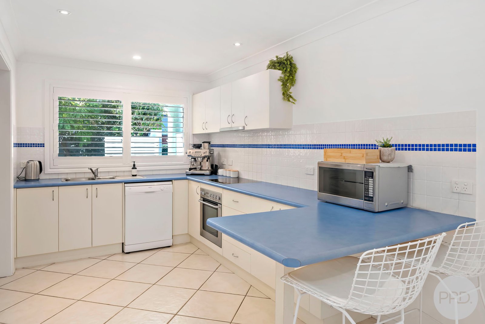 1/1 Lentara Street FINGAL BAY 6