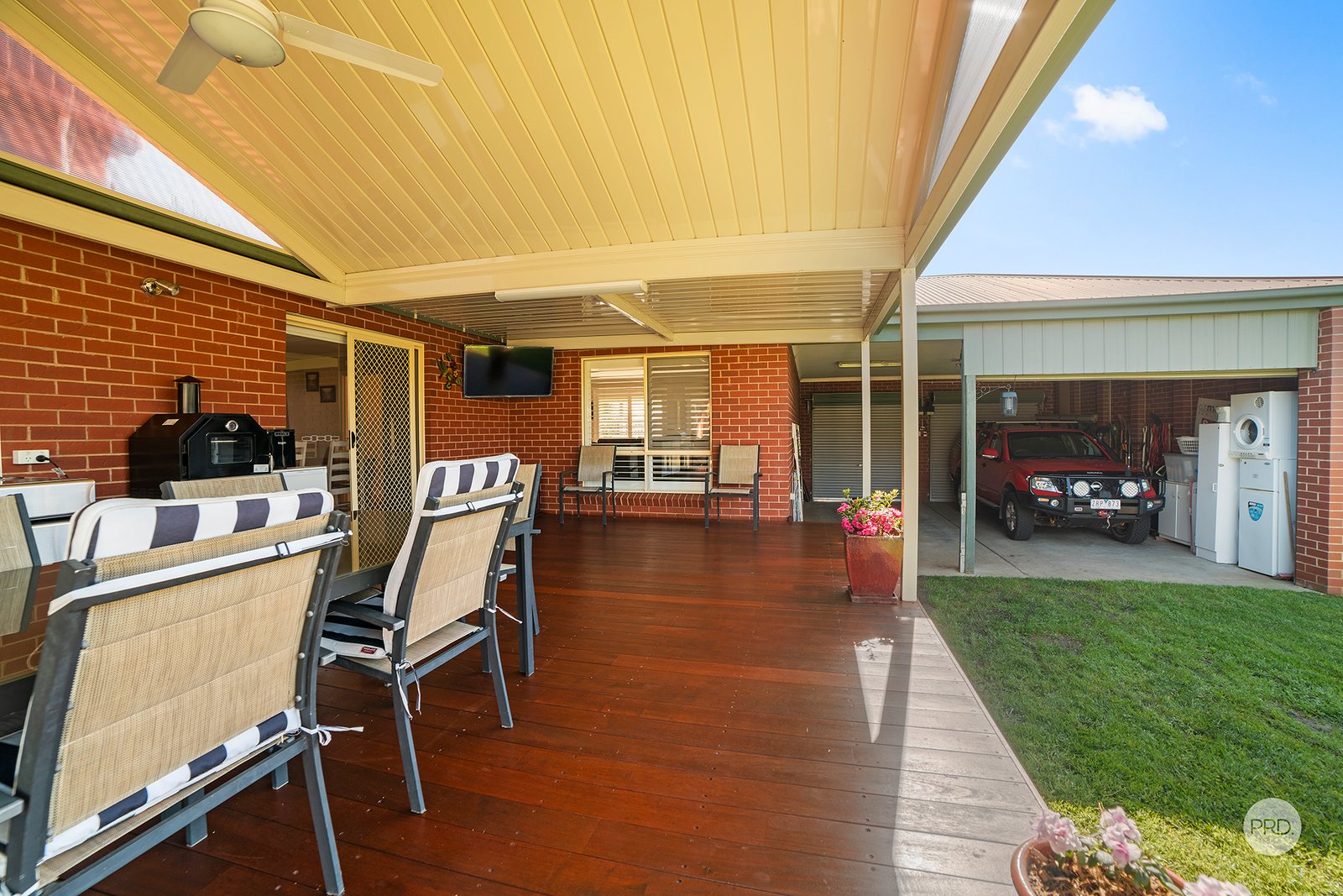 11 Lewana Way STRATHFIELDSAYE 16