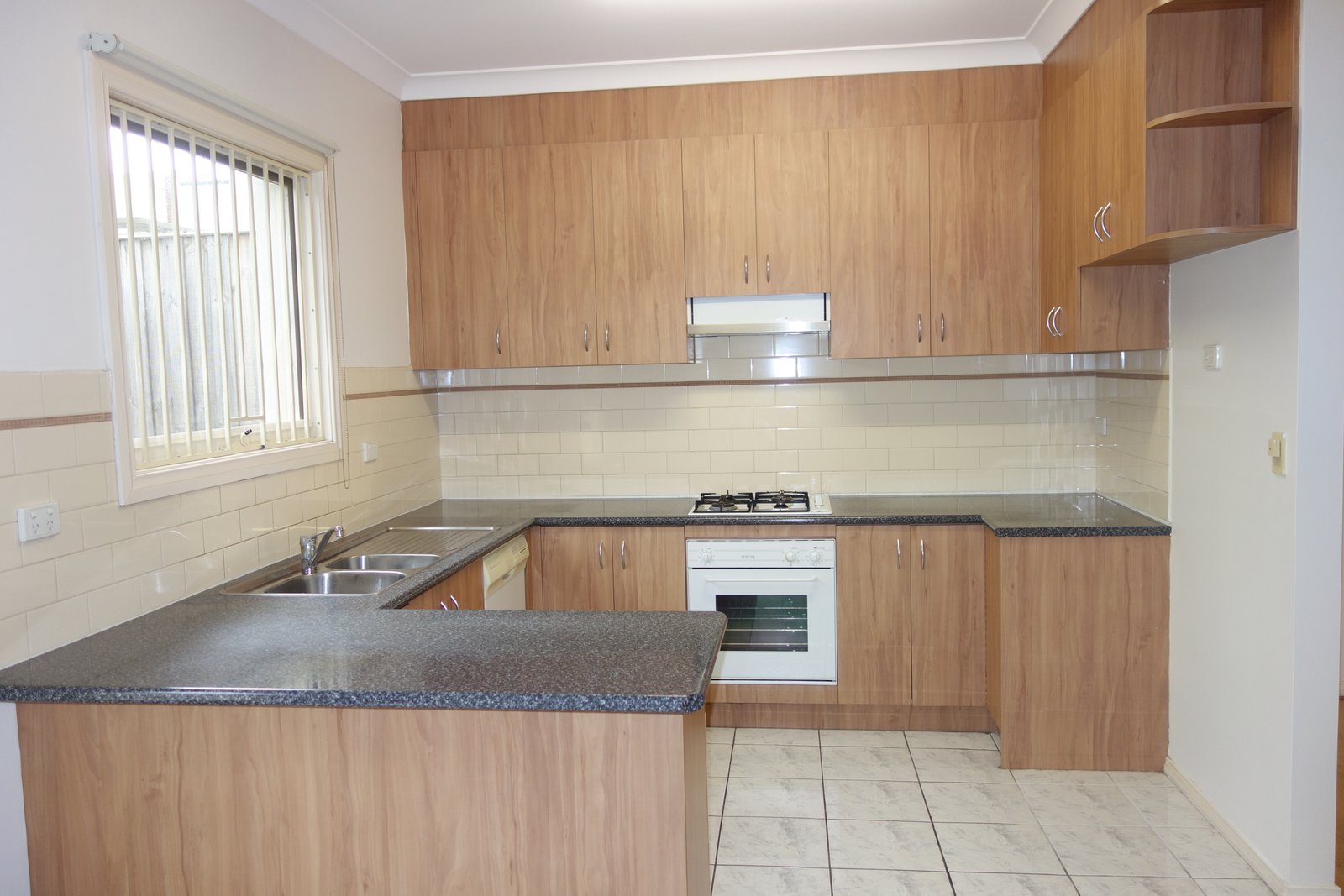 Gallery: 1/1 Lillimur Road