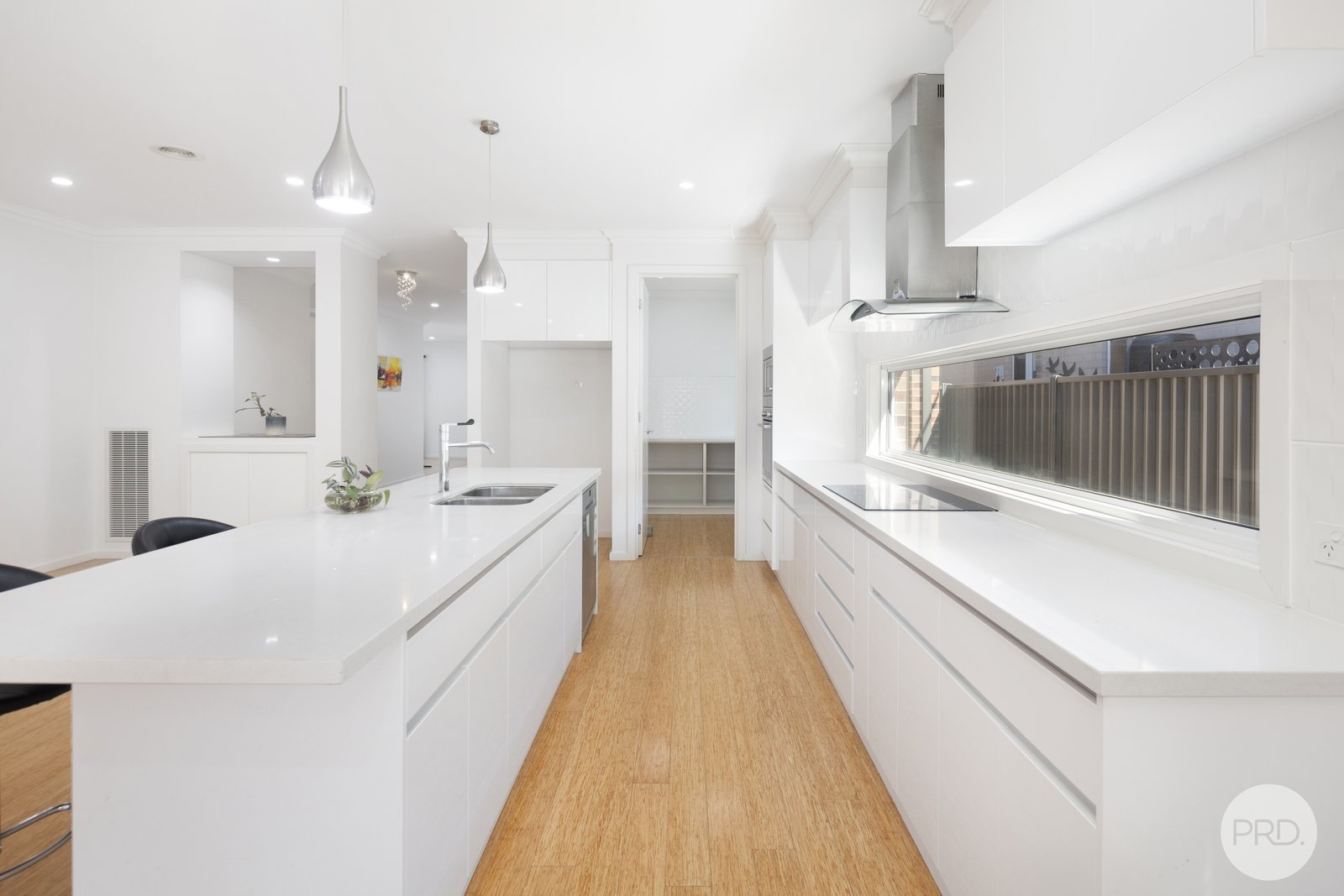 11 Limetree Way LAKE GARDENS 5