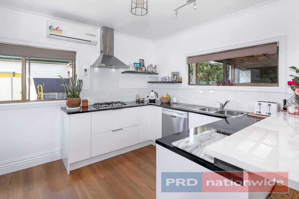11 Linaker Street GOLDEN POINT 10