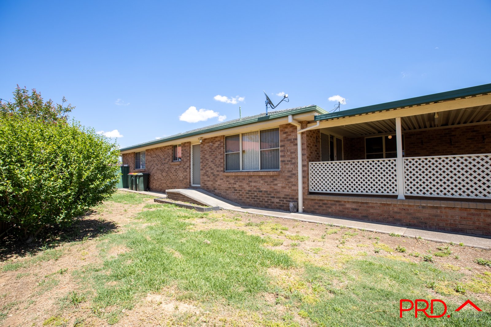 11 Links Avenue TAMWORTH 19