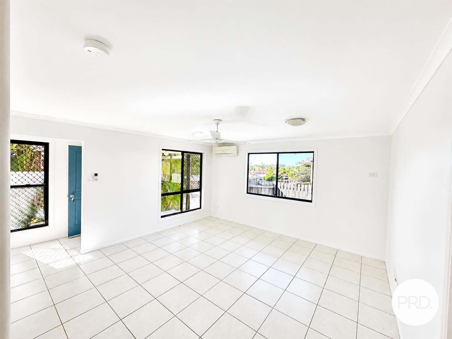 11 Lomandra Street BOYNE ISLAND 2