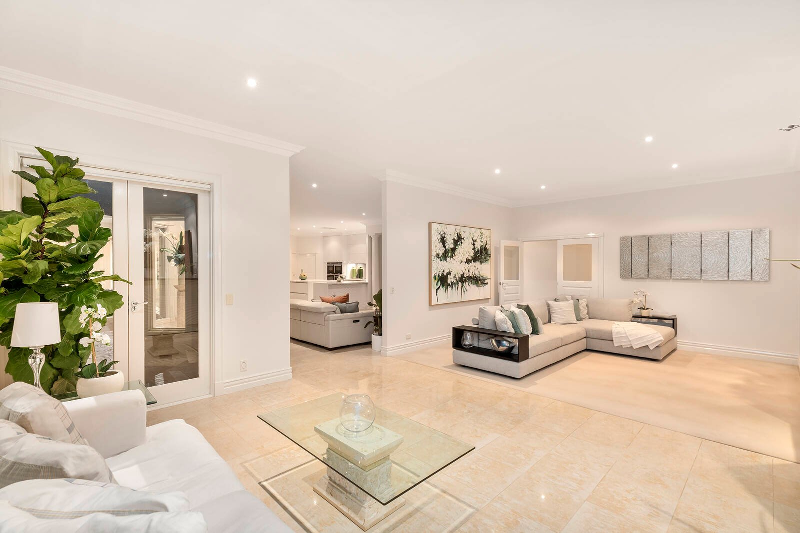 Real Estate and Property in 11 Lucieer Court, Templestowe, VIC