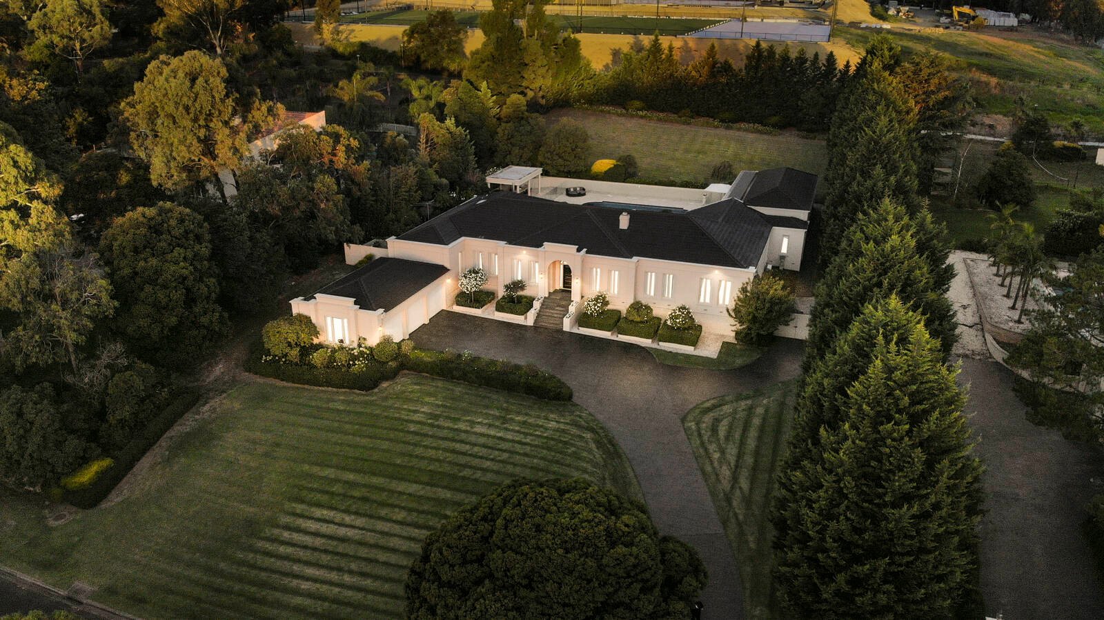 Real Estate and Property in 11 Lucieer Court, Templestowe, VIC