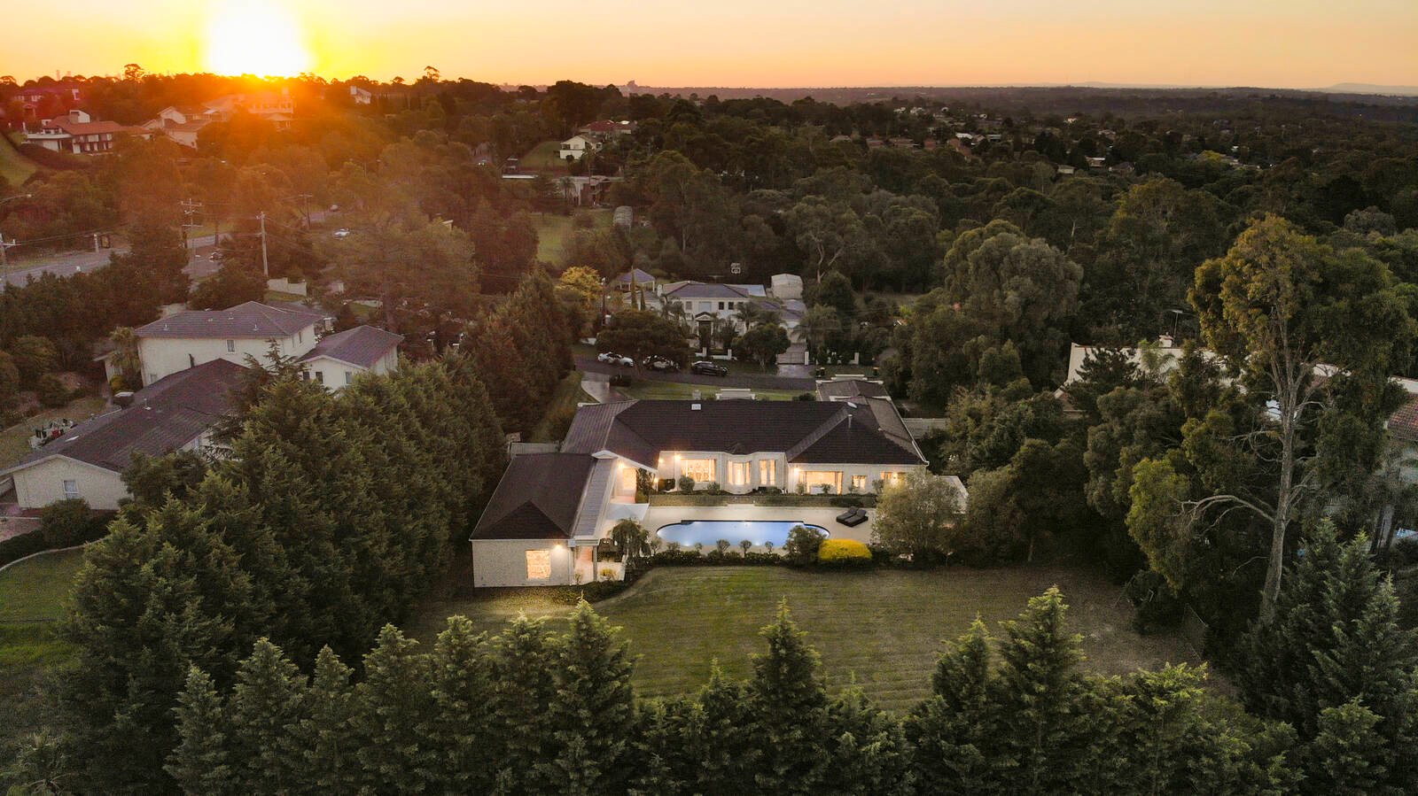 Real Estate and Property in 11 Lucieer Court, Templestowe, VIC