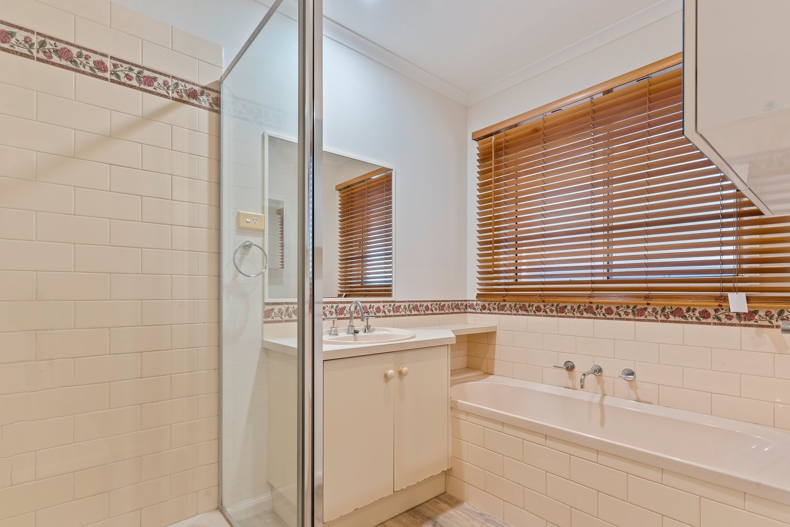 11 Lukin Crescent KANGAROO FLAT 10