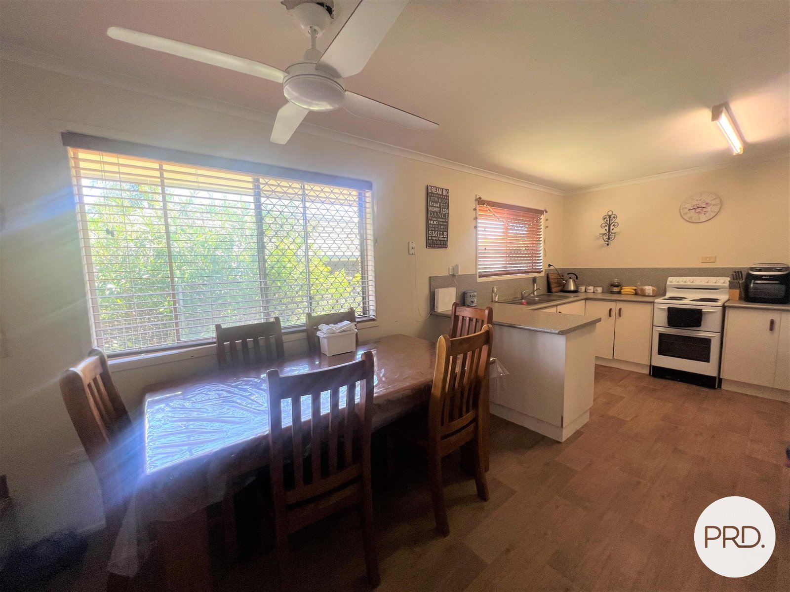 11 Luton Street TELINA 4