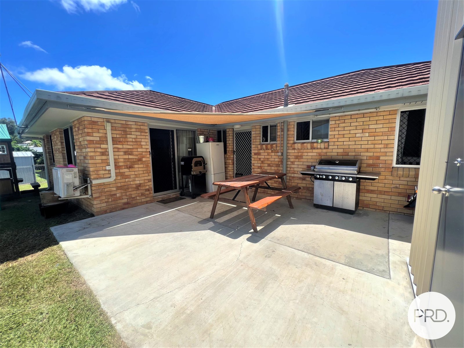 11 Luton Street TELINA 13