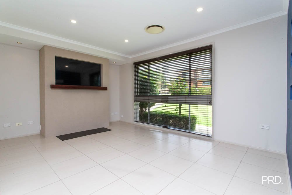 11 Lyn Circuit Jamisontown 9