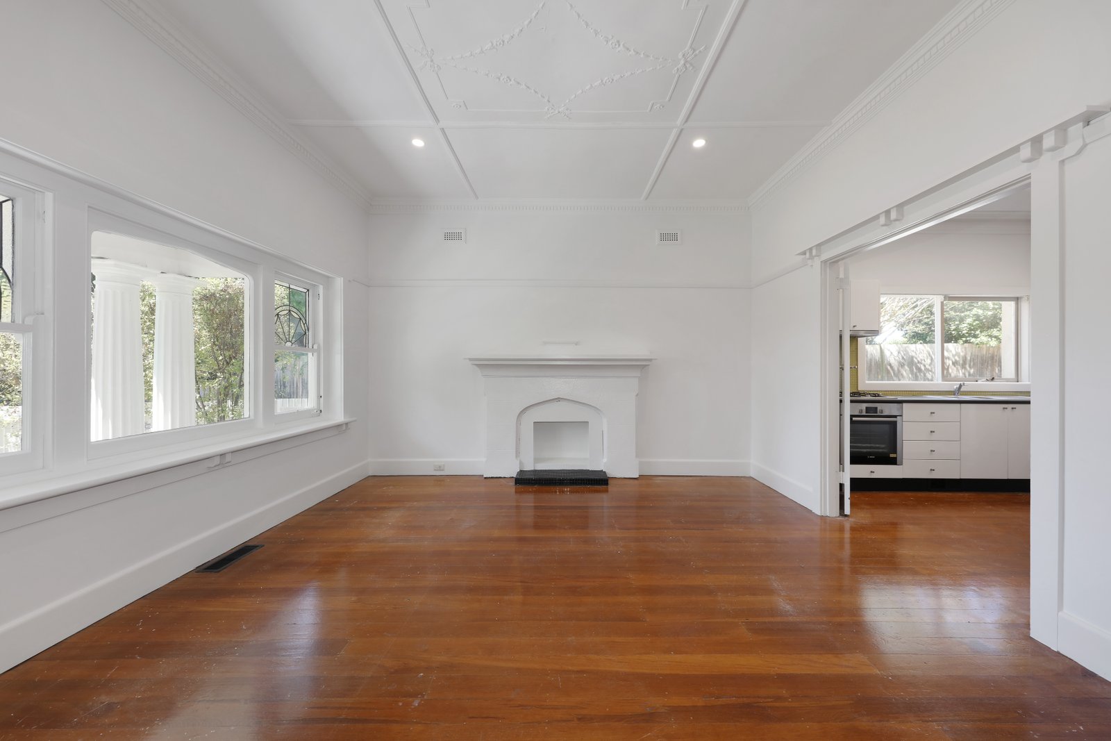 Gallery: 11 Lysbeth Street
