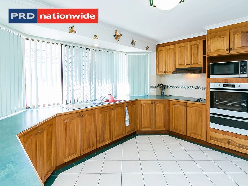 11 Mackay Drive KAWUNGAN 12