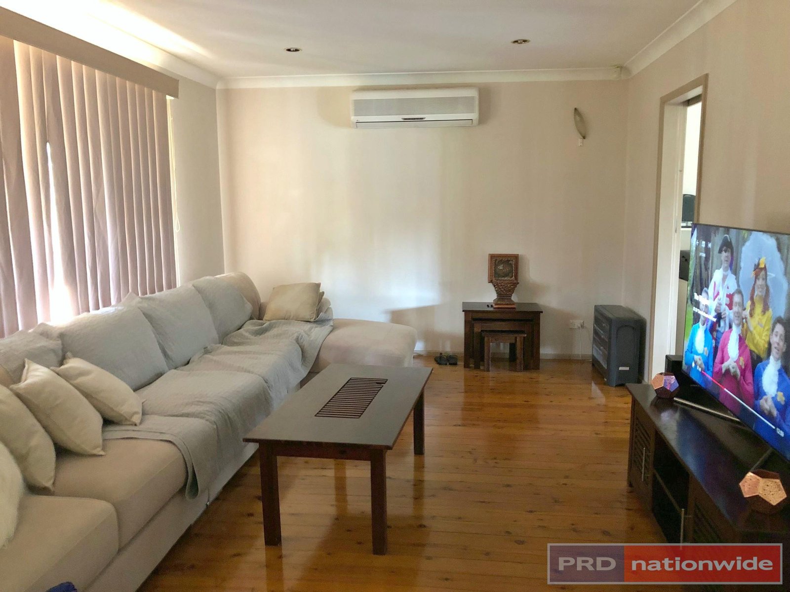 11 Mactier Avenue MILPERRA 3