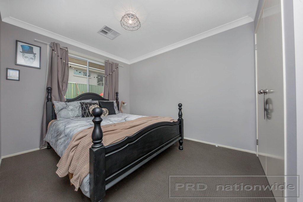 11 Magnetic Drive ASHTONFIELD 13