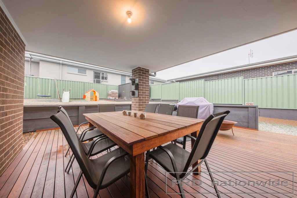 11 Magnetic Drive ASHTONFIELD 18