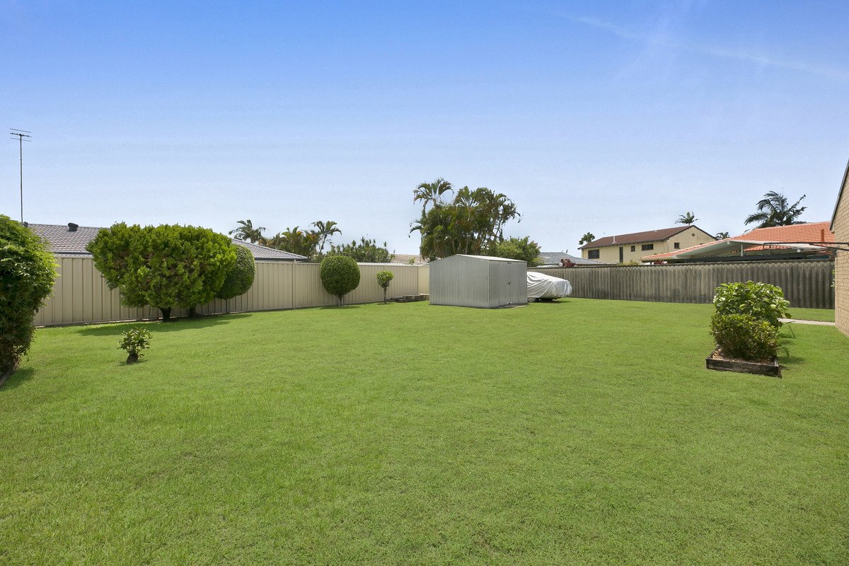 11 Mahogany Drive Palm Beach 14