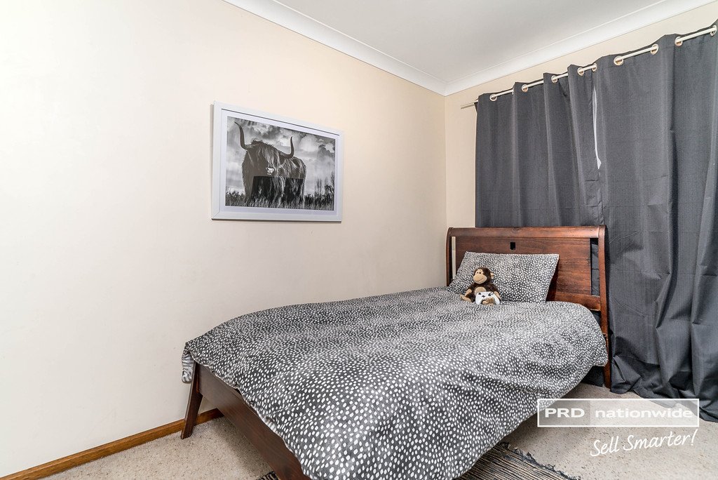 11 Malaya Drive TOLLAND 8