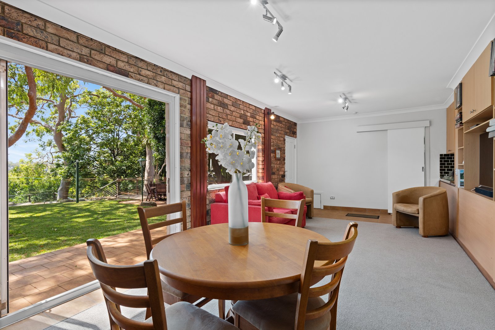 11 Marine Drive OATLEY 11