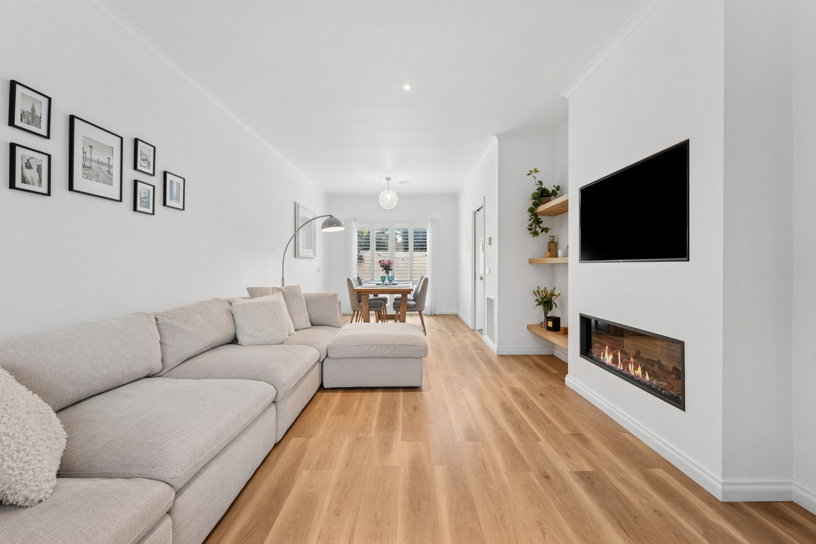 Gallery: 11 Marinique Drive