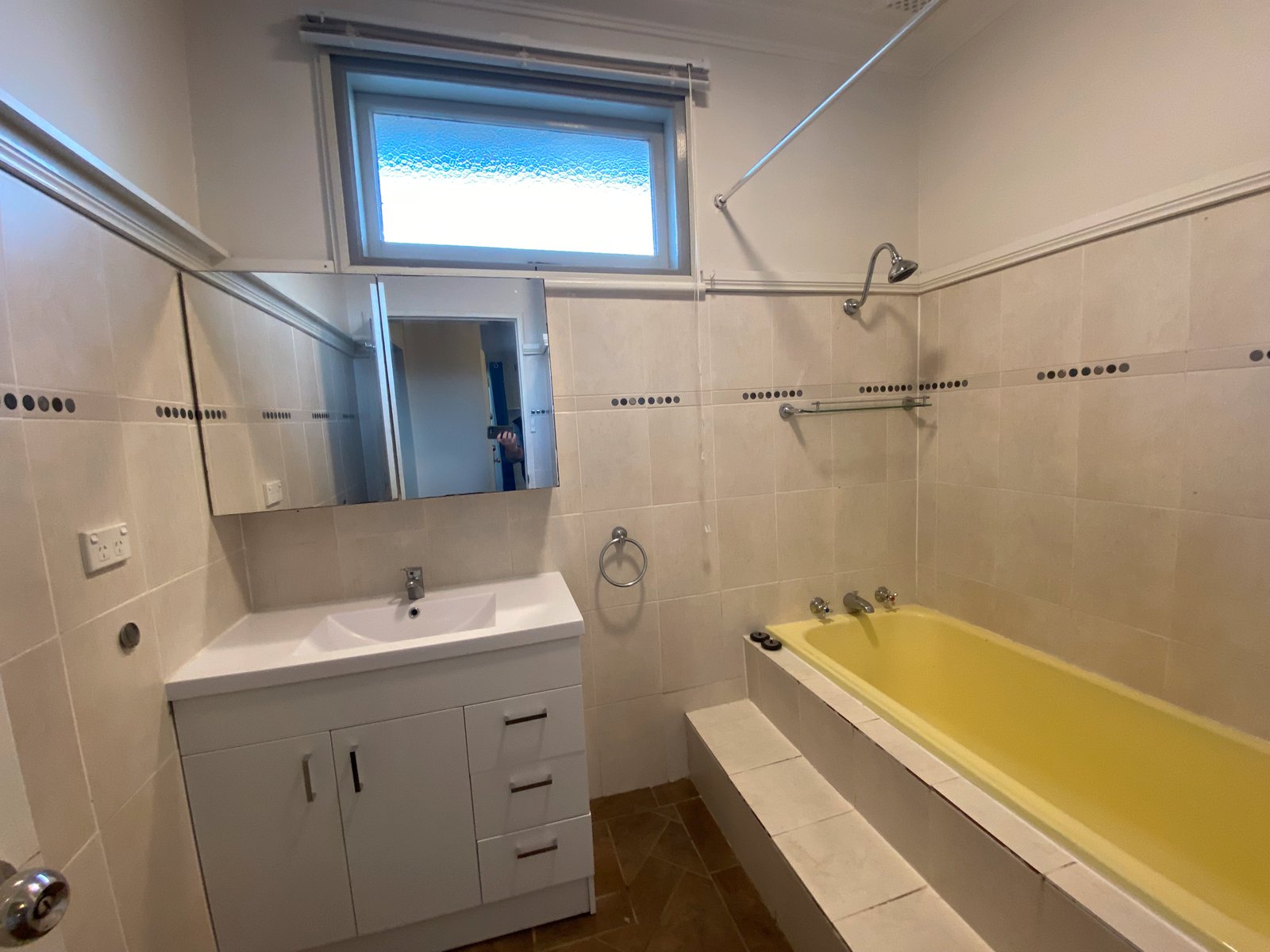 11 Market Street TAMWORTH 5