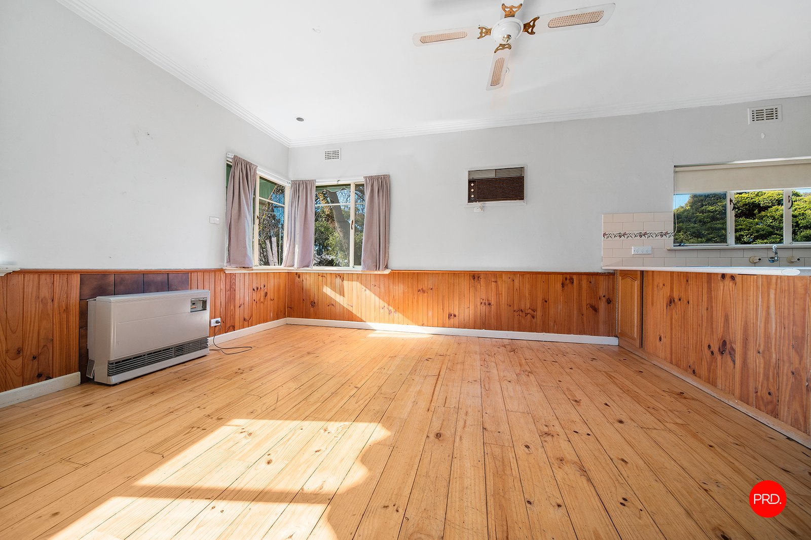 11 Marnie Road KENNINGTON 3