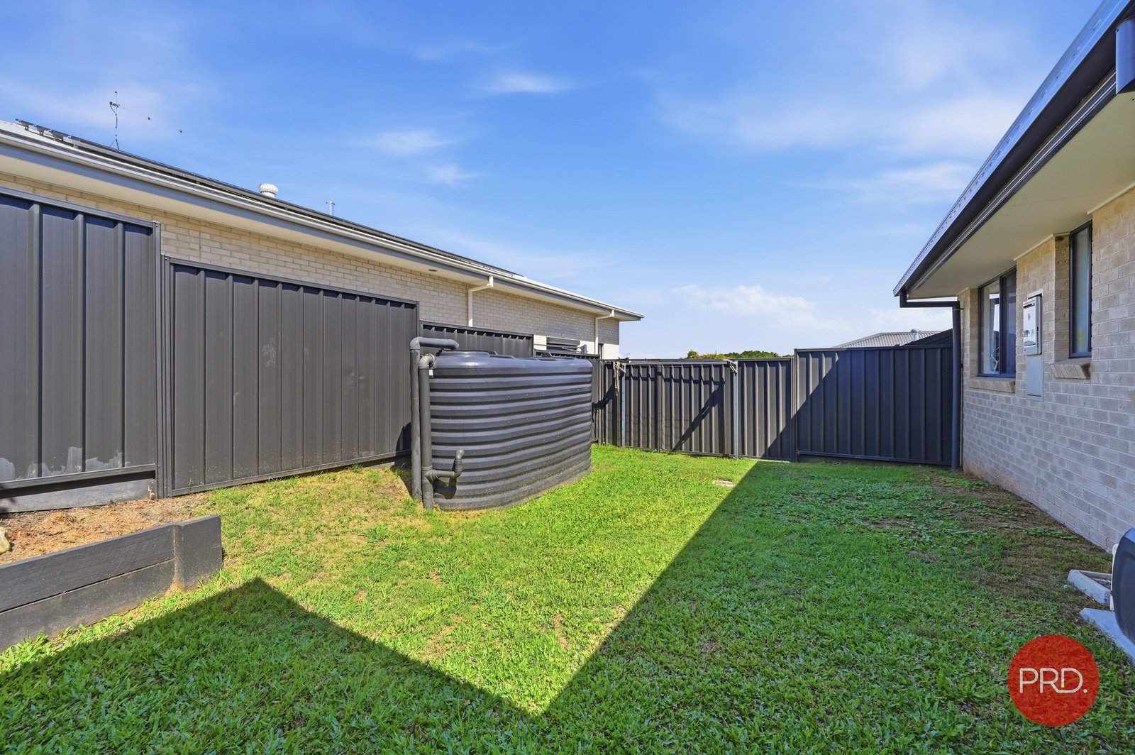 1/1 Martin Crescent JUNCTION HILL 7