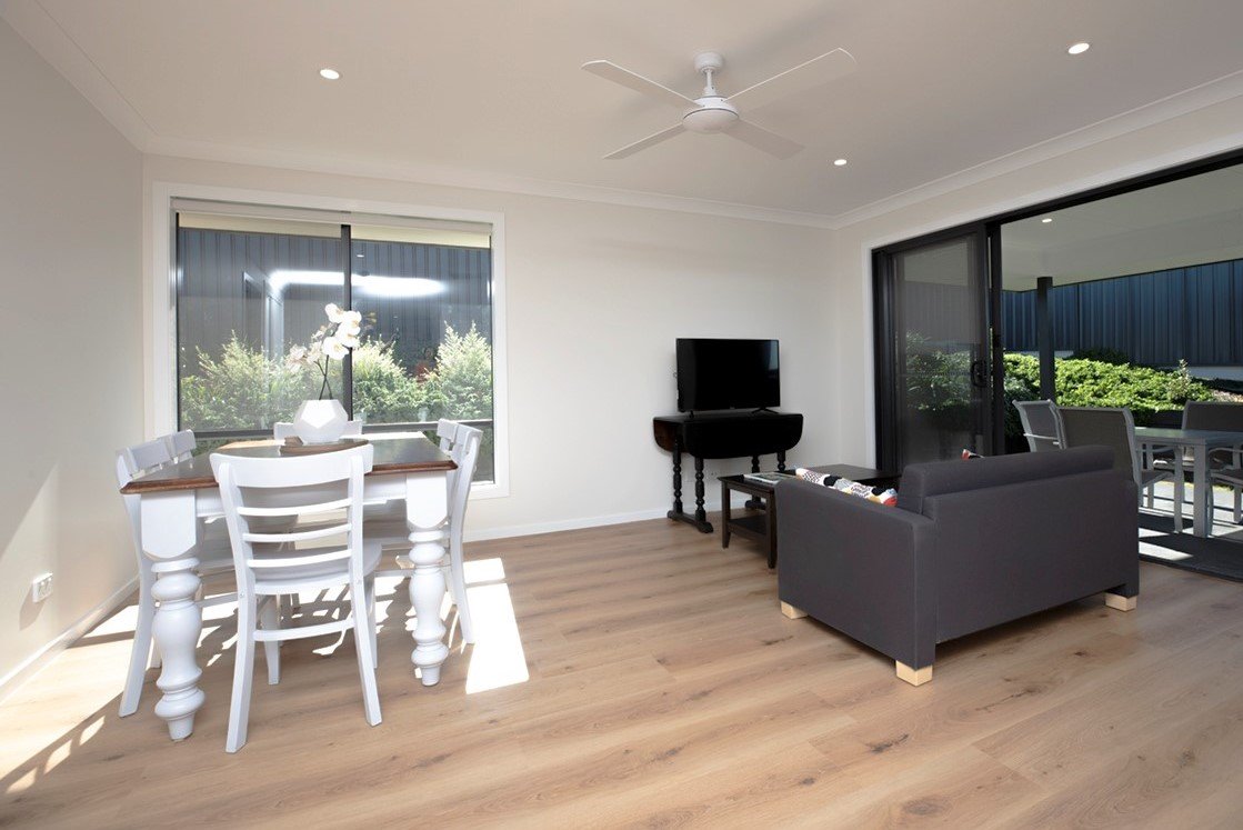 1/1 Martin Crescent JUNCTION HILL 7