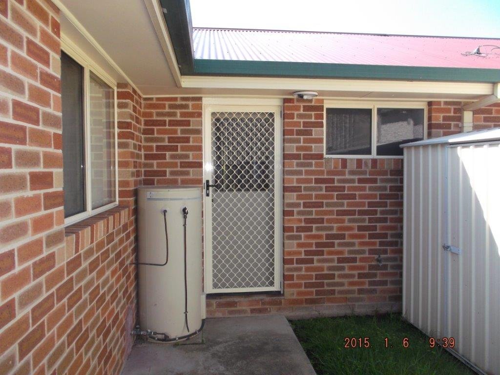 1/1 Martin Place TUMUT 6