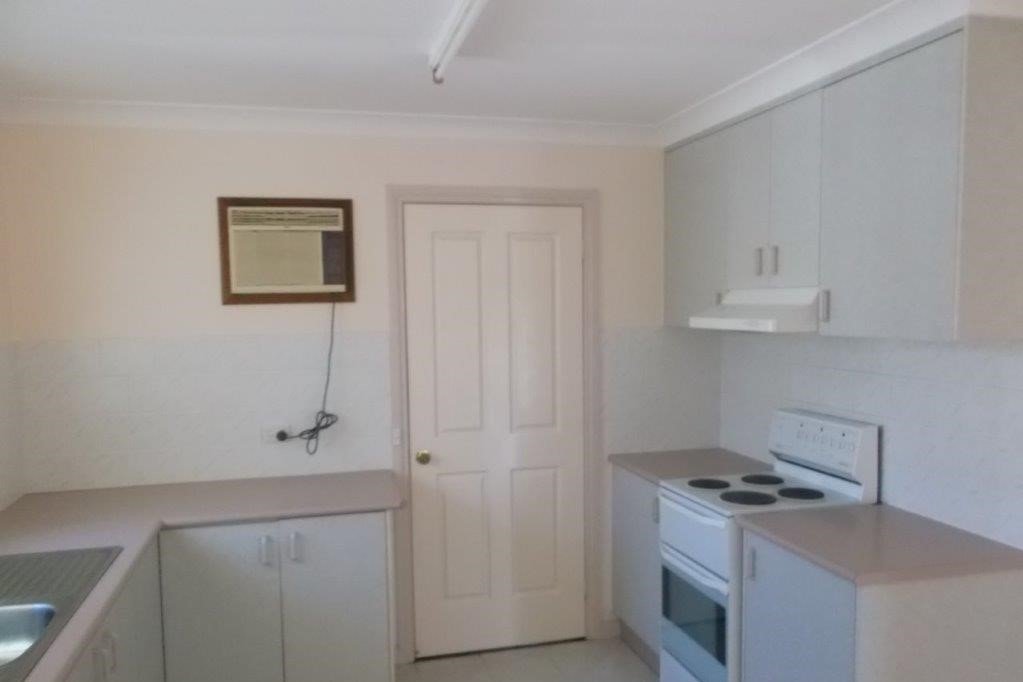 1/1 Martin Place TUMUT 5