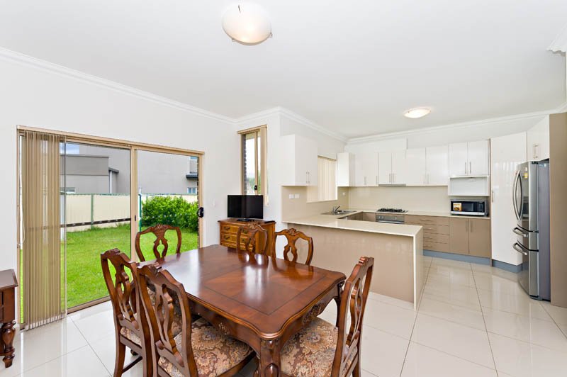 11 Matthews Avenue EAST HILLS 4