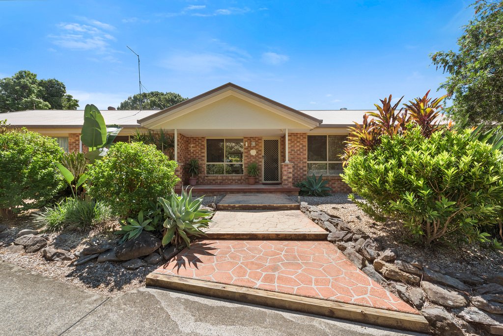 11 McAlpine Way BOAMBEE 1
