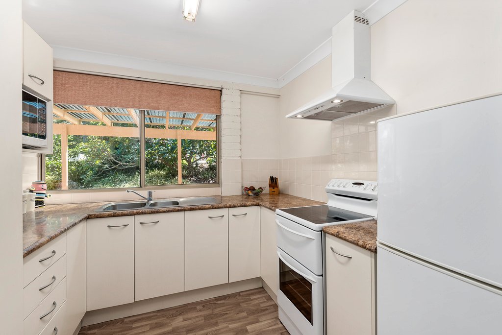 11 McAlpine Way BOAMBEE 17