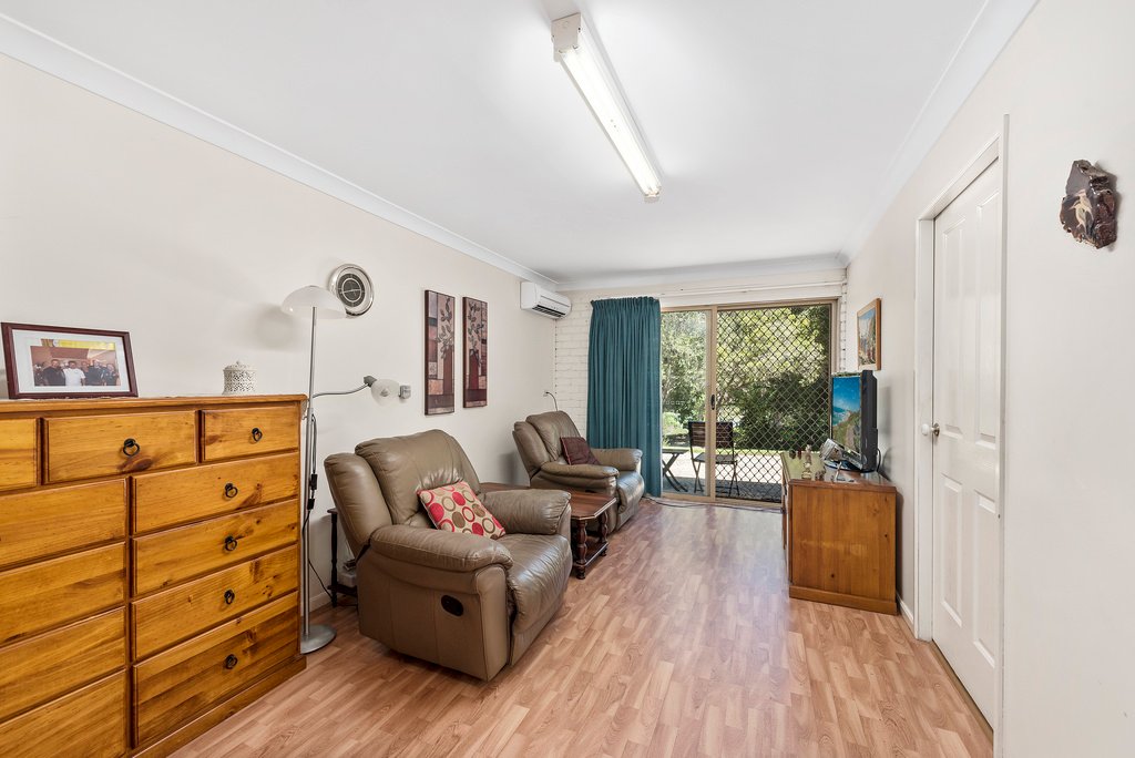 11 McAlpine Way BOAMBEE 23