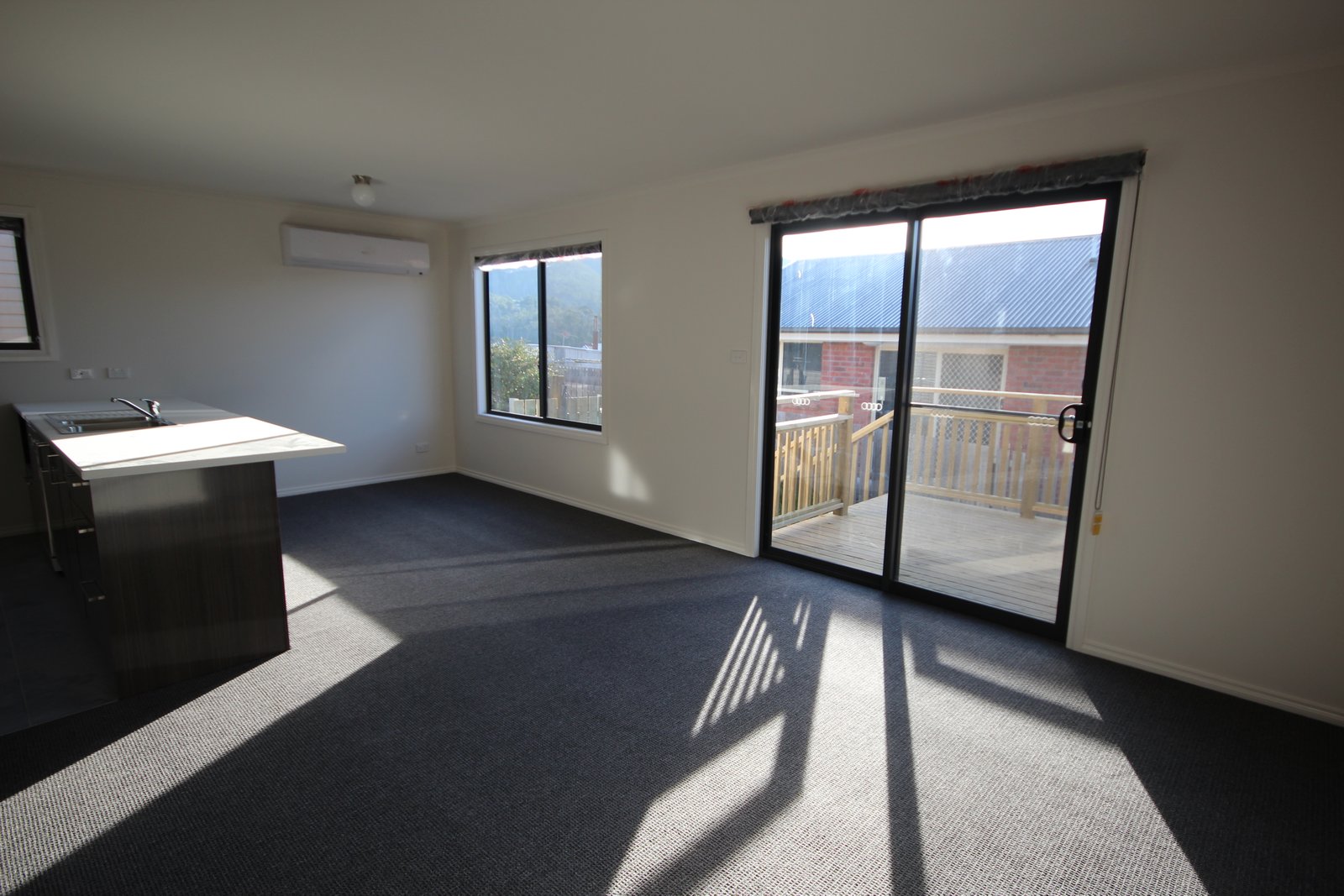 11 McGill Rise CLAREMONT 10