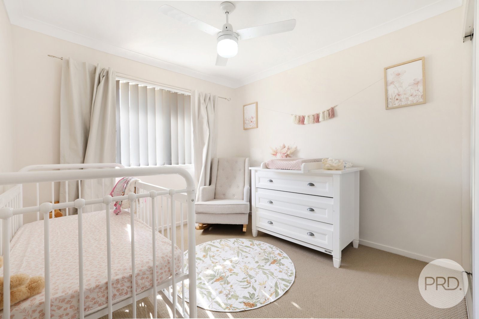 11 McKinlay Place TAMWORTH 15