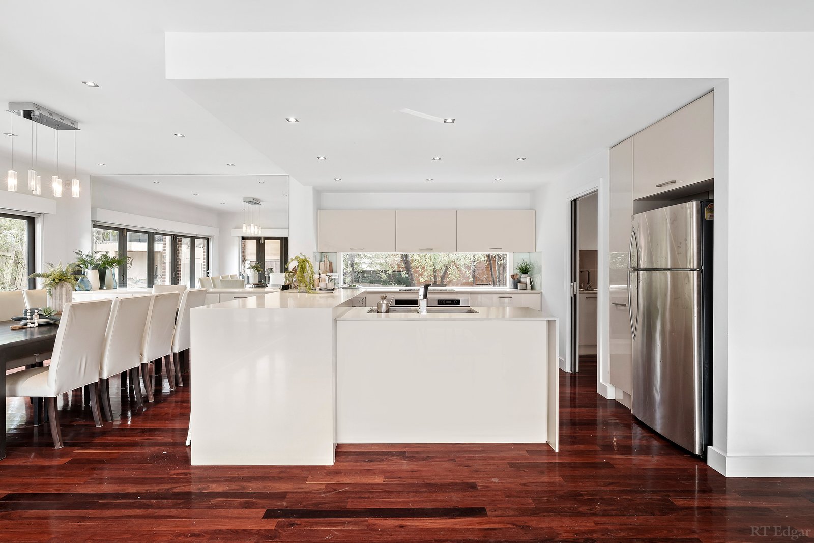 Real Estate and Property in 11 Meadowbank Avenue, Doncaster, VIC