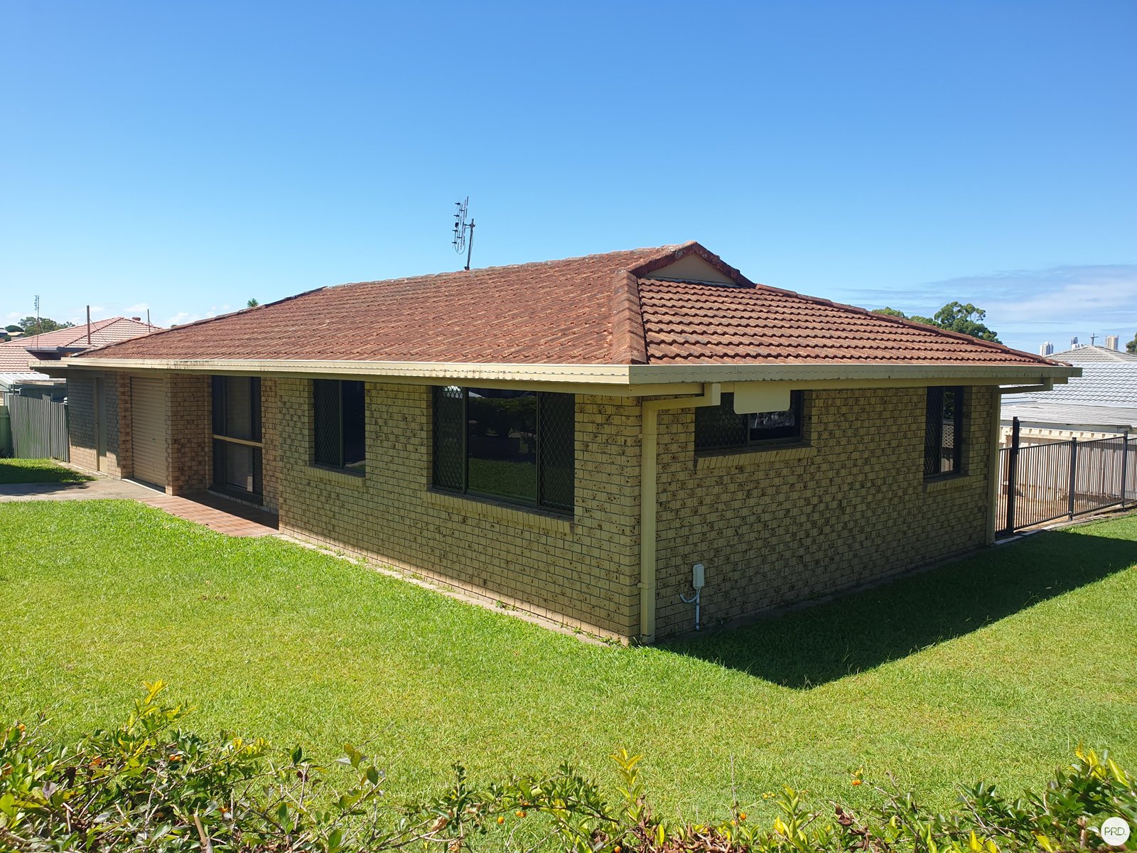 11 Mediterranean Drive BENOWA 4