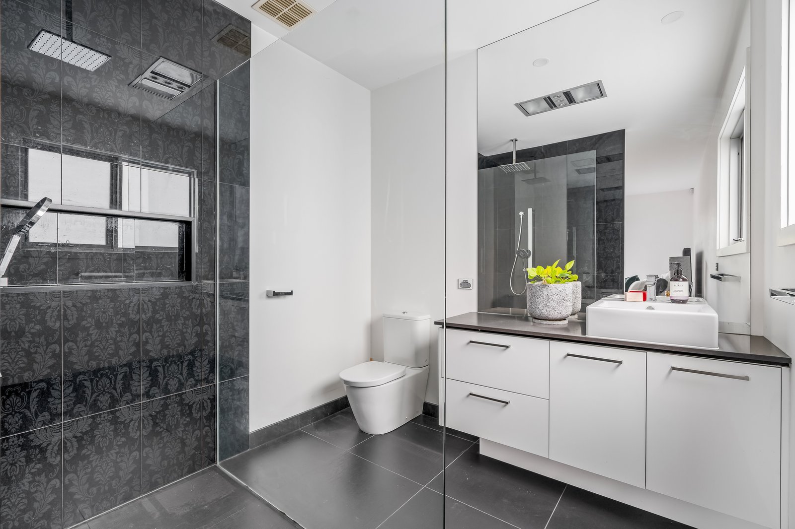 Real Estate and Property in 11 Merrilands Road, Reservoir, VIC