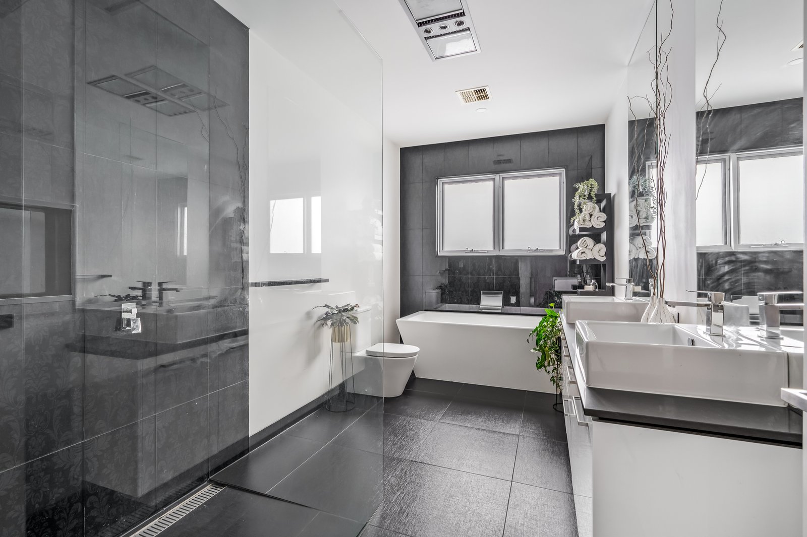 Real Estate and Property in 11 Merrilands Road, Reservoir, VIC