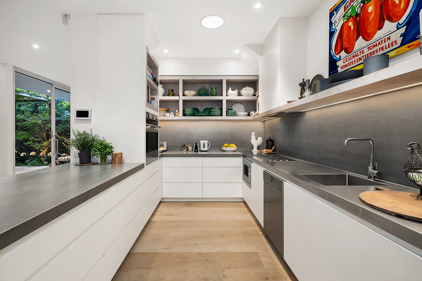 11 Meryl Street, Armadale, VIC