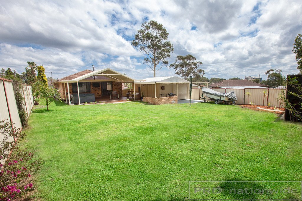 11 Michael Hill Avenue WOODBERRY 2