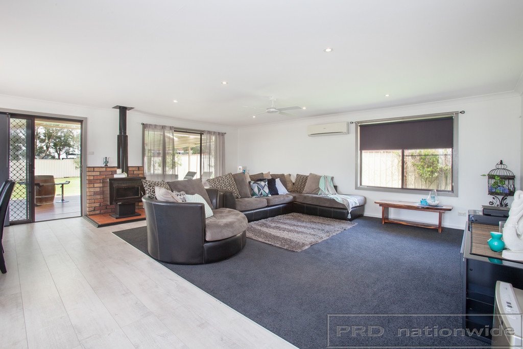 11 Michael Hill Avenue WOODBERRY 10