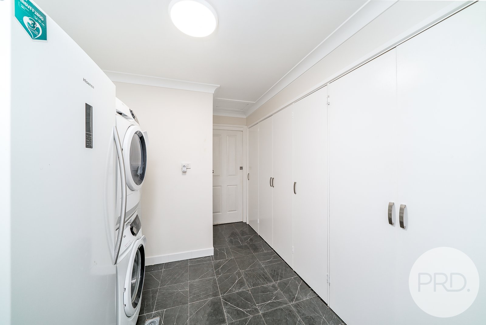 11 Michigan Drive LAKE ALBERT 9