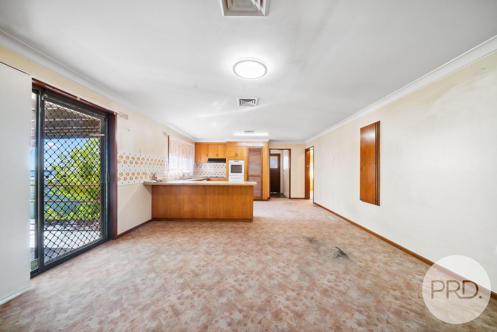 11 Miller Avenue TOLLAND 4