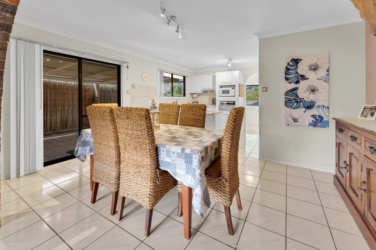 11 Mingaletta Drive ASHMORE 7