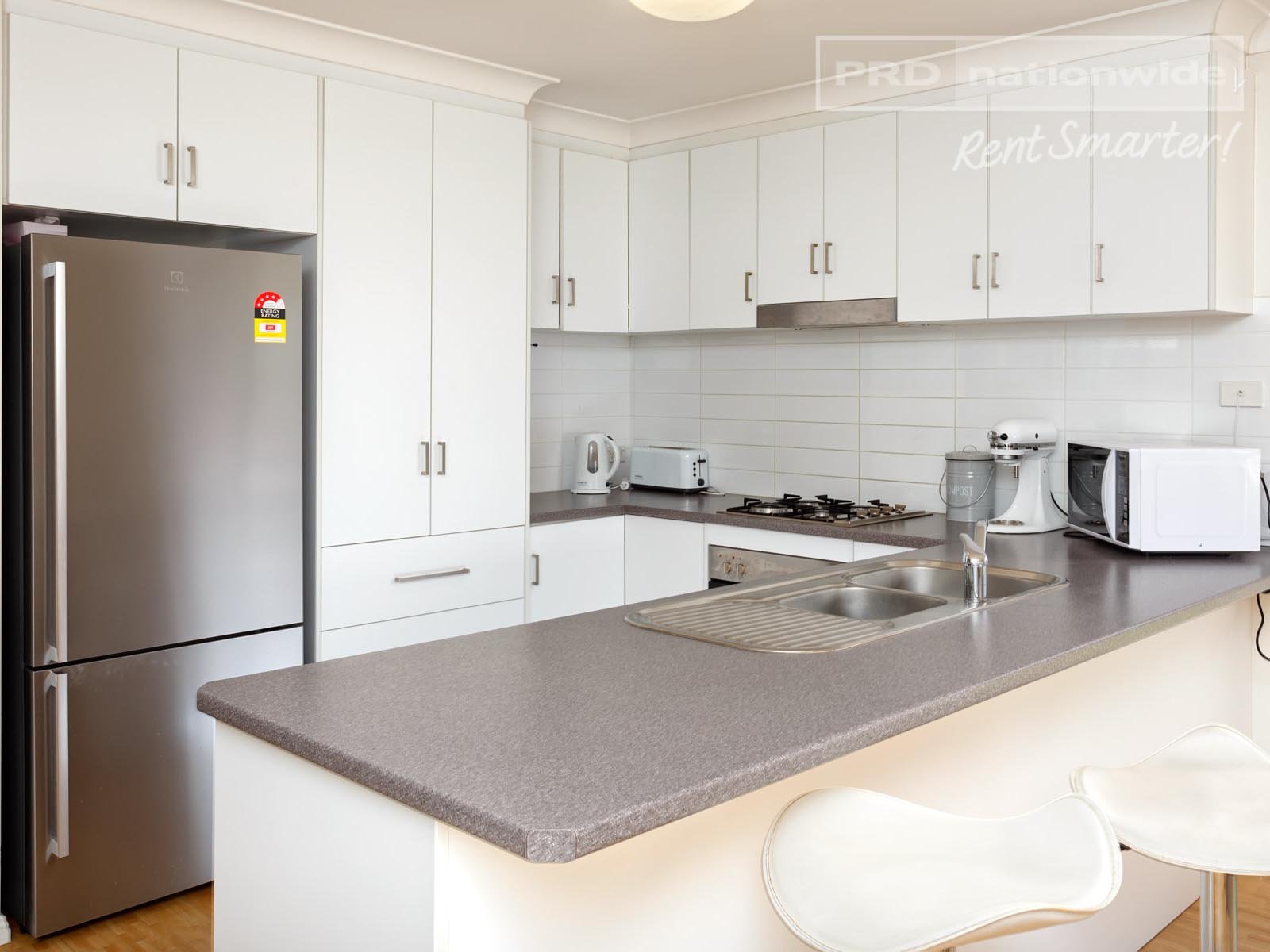 11 Mirrul Street GLENFIELD PARK 2